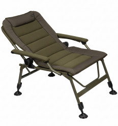 Коропове крісло з підлокітниками FOX Voyager Recliner Chair